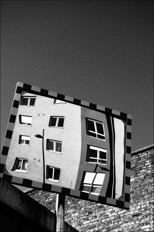 Clicca per l'immagine full size