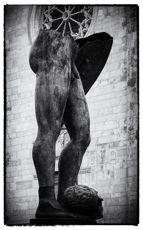 Clicca per l'immagine full size