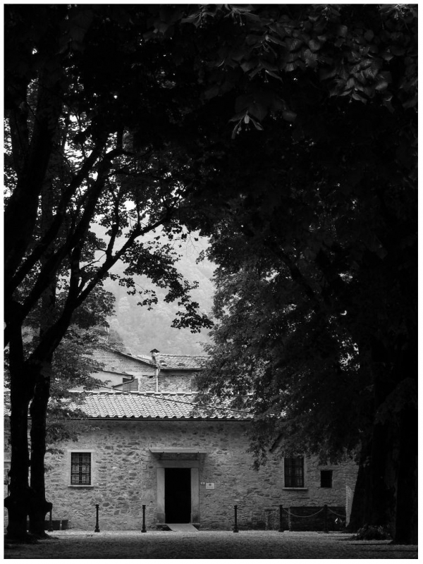 Clicca per l'immagine full size