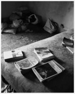 Nome File=I_segni_del_tempo_e_dell_abbandono.JPG
Dimensione File=113KB
Dimensioni=600x755
Data aggiunta=Ago 31, 2011 I_segni_del_tempo_e_dell_abbandono.JPG