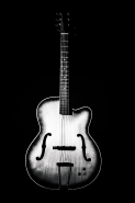 Nome File=nonechitarra.jpg
Dimensione File=249KB
Dimensioni=800x1200
Data aggiunta=Nov 23, 2018 nonechitarra.jpg