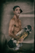 Nome File=Skateboy.jpg
Dimensione File=520KB
Dimensioni=667x1000
Data aggiunta=Set 03, 2023 Skateboy.jpg