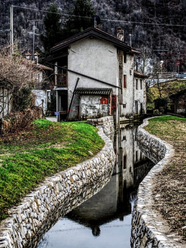 Clicca per l'immagine full size