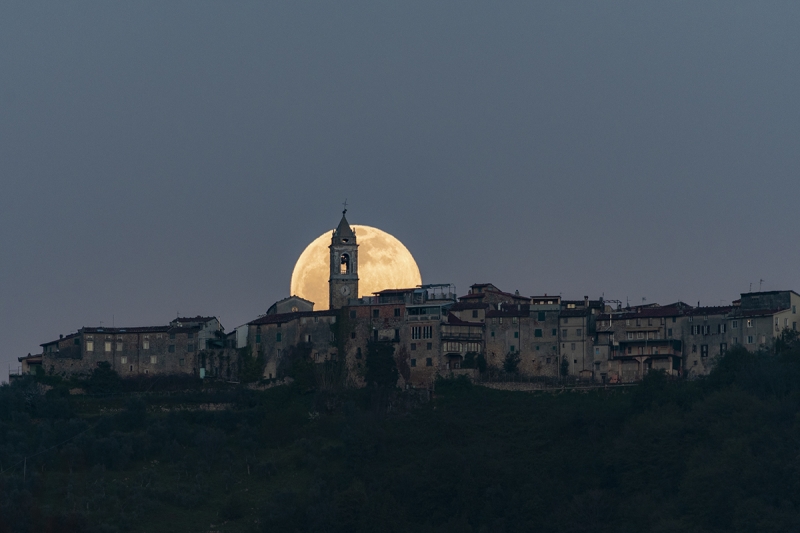 Clicca per l'immagine full size