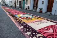 Nome File=TAPPETI_CAMAIORE_2015_6.jpg
Dimensione File=519KB
Dimensioni=1200x800
Data aggiunta=Giu 09, 2015 TAPPETI_CAMAIORE_2015_6.jpg