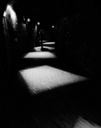 Nome File=Nel_notturno_quadrico.jpg
Dimensione File=197KB
Dimensioni=954x1200
Data aggiunta=Feb 20, 2017 Nel_notturno_quadrico.jpg