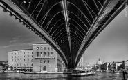 Nome File=alien,_in,venice,bn.jpg
Dimensione File=208KB
Dimensioni=1200x755
Data aggiunta=Gen 23, 2018 alien,_in,venice,bn.jpg