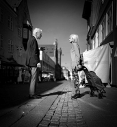 Nome File=anziani_strøget_bn.jpg
Dimensione File=392KB
Dimensioni=928x1000
Data aggiunta=Mag 21, 2024 anziani_strøget_bn.jpg