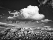 Nome File=caves_and_cloud_BN.JPG
Dimensione File=439KB
Dimensioni=1057x800
Data aggiunta=Apr 05, 2017 caves_and_cloud_BN.JPG