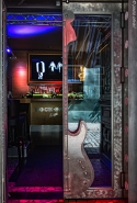 rock_bar-1.JPG rock_bar-1.JPG