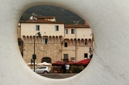 Nome File=La_città _con_il_marmo_intorno.JPG
Dimensione File=547KB
Dimensioni=1200x800
Data aggiunta=Ago 24, 2016 La_città _con_il_marmo_intorno.JPG
