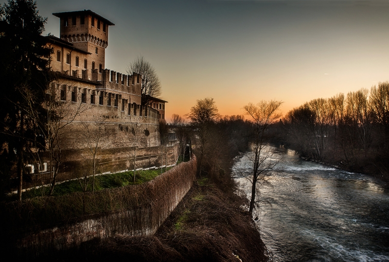 Clicca per l'immagine full size