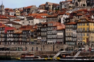 Nome File=Porto-_le_case_sul_fiume_Duoro.jpg
Dimensione File=547KB
Dimensioni=1100x727
Data aggiunta=Mag 06, 2017 Porto-_le_case_sul_fiume_Duoro.jpg