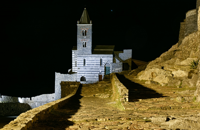Clicca per l'immagine full size