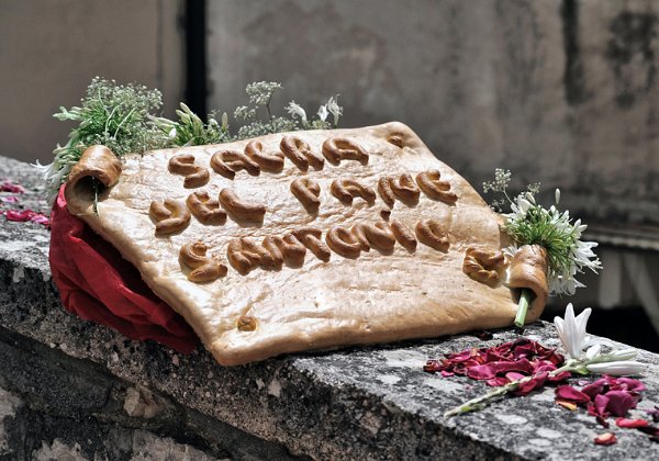 Gildone la Sagra del pane in onore di S. Antonio di Zarrelli
