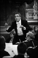 Filename=Il_Maestro.jpg
Filesize=313KB
Dimensions=607x908
Date added=May 07, 2012 Il_Maestro.jpg