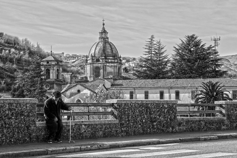 Clicca per l'immagine full size