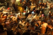 Nome File=people.jpg
Dimensione File=280KB
Dimensioni=750x499
Data aggiunta=Dic 03, 2007 people.jpg