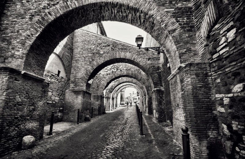 Clicca per l'immagine full size