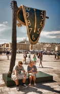 Dalì_in_piazza_a_Marsiglia_MM.jpg