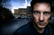 yet_a_selfportrait+skin-retouch.jpg yet_a_selfportrait+skin-retouch.jpg