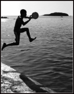 Nome File=MICRO_salto.jpg
Dimensione File=179KB
Dimensioni=589x742
Data aggiunta=Mar 08, 2009 MICRO_salto.jpg