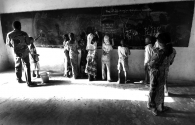 0208-Scuola_della_Pace_a_Zongo-27_DSC8821.jpg 0208-Scuola_della_Pace_a_Zongo-27_DSC8821.jpg
