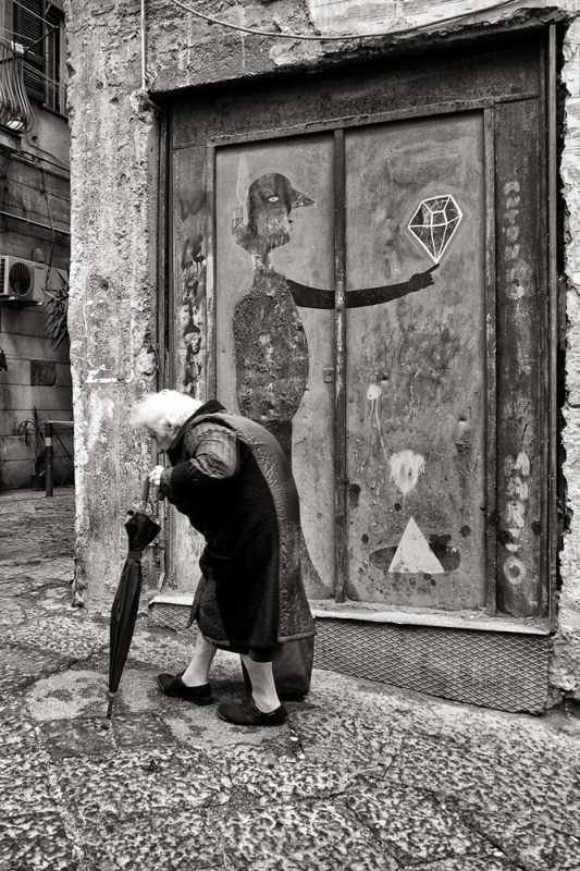 Clicca per l'immagine full size