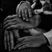 DSC_0349_ManinMano_web.jpg DSC_0349_ManinMano_web.jpg
