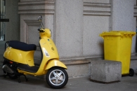 Nome File=vespa-gialla-rid.JPG
Dimensione File=314KB
Dimensioni=800x535
Data aggiunta=Apr 15, 2009 vespa-gialla-rid.JPG