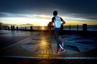 Running_towards_the_sunrise.jpg