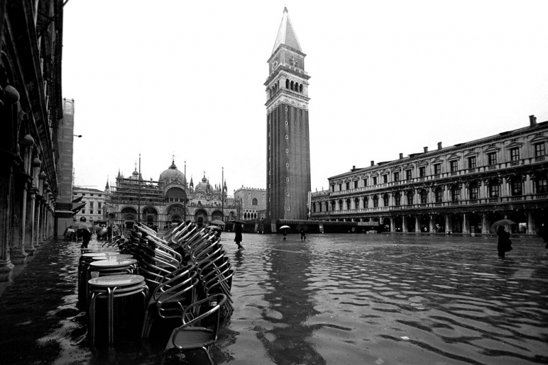 Clicca per l'immagine full size