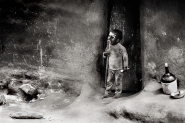 Nome File=Figli_d_Africa_-_Aspettando_la_mamma.jpg
Dimensione File=378KB
Dimensioni=794x529
Data aggiunta=Dic 23, 2010 Figli_d_Africa_-_Aspettando_la_mamma.jpg