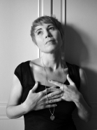 madonna2rid.jpg madonna2rid.jpg