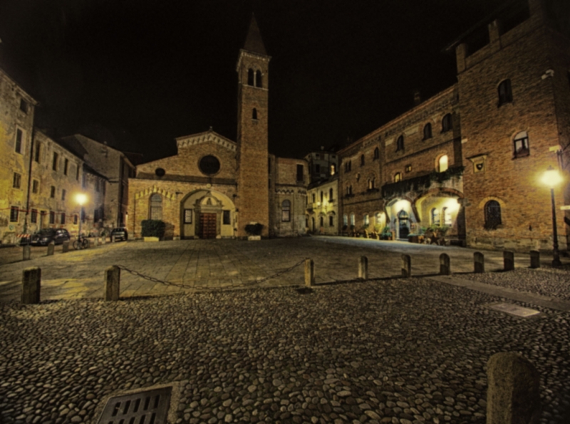 Clicca per l'immagine full size