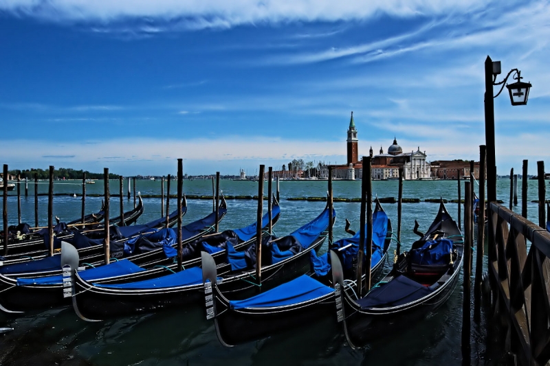 Clicca per l'immagine full size