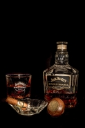 Filename=Jack_Daniel_s.jpg
Filesize=545KB
Dimensions=684x1024
Date added=May 12, 2020 Jack_Daniel_s.jpg