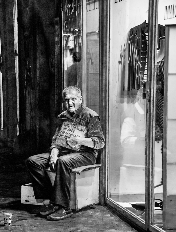 Clicca per l'immagine full size