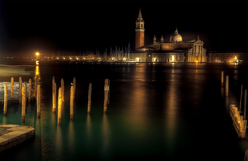 Clicca per l'immagine full size